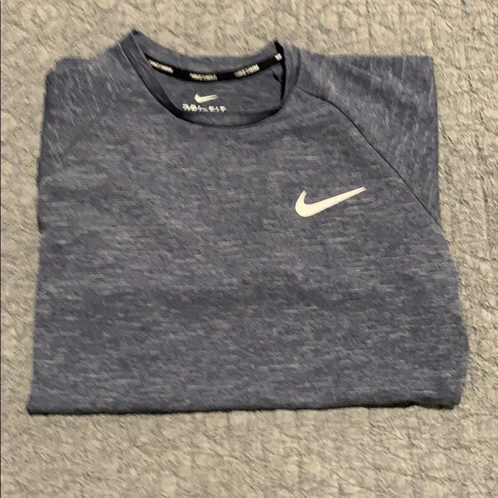 Dri fit nike shirt
